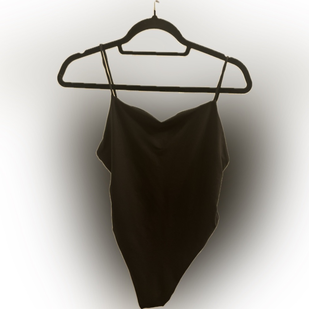 Skatie Resa One Piece in Black